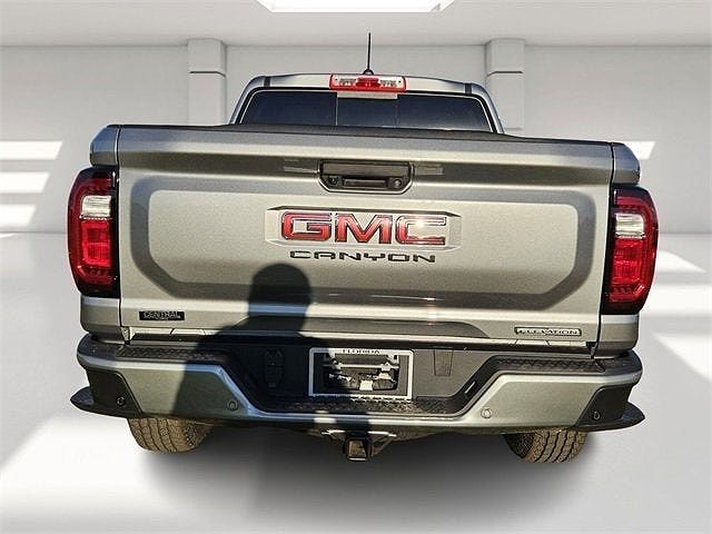 2025 GMC Canyon