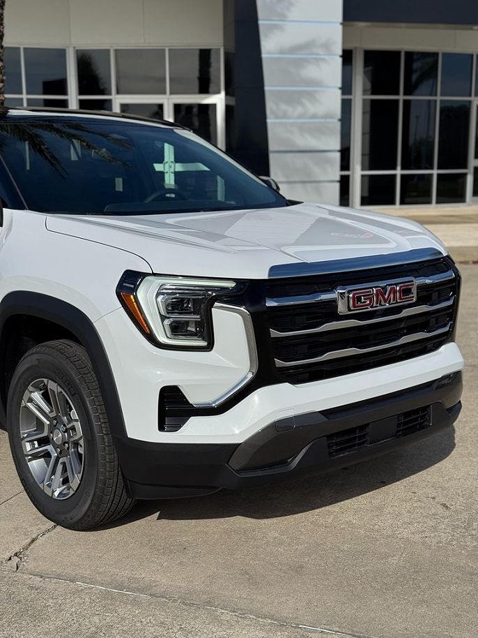 2025 GMC Terrain
