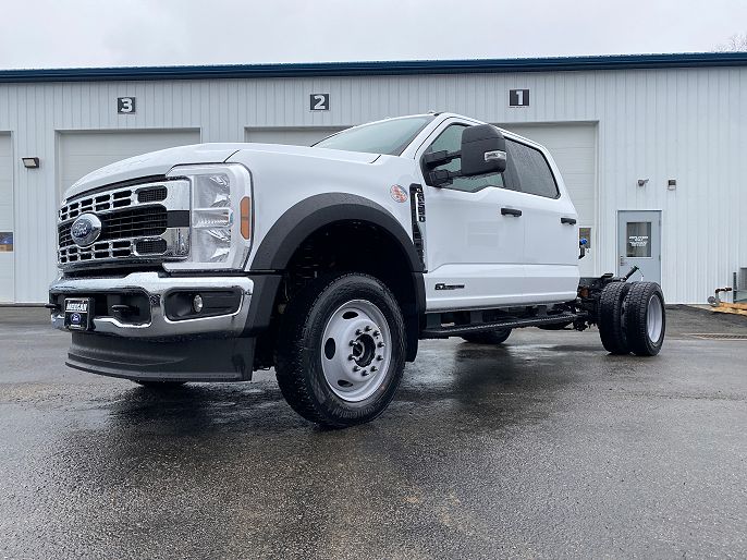 2025 Ford F-550