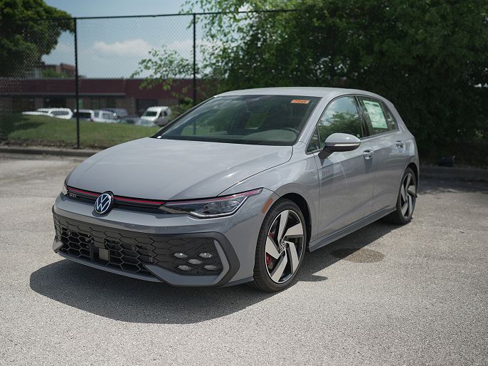 2025 Volkswagen Golf