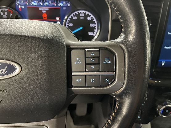 2022 Ford F-150 XL photo 3