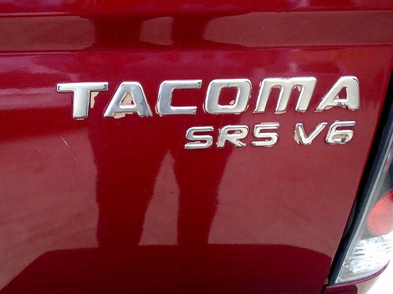 1999 Toyota Tacoma PreRunner image 18