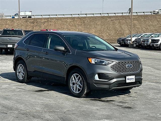 2023 Ford Edge