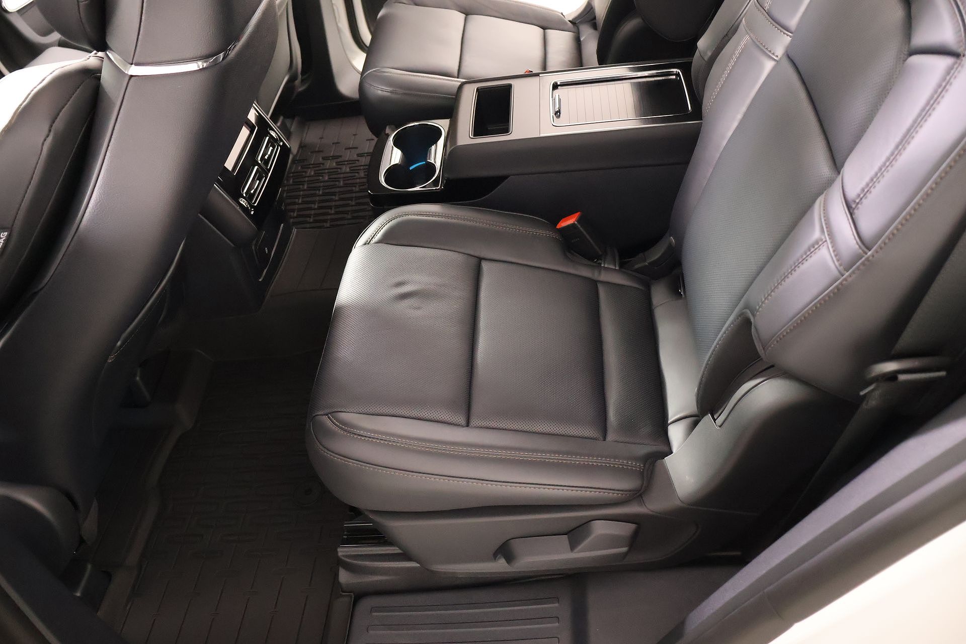 2026 Lincoln Aviator
