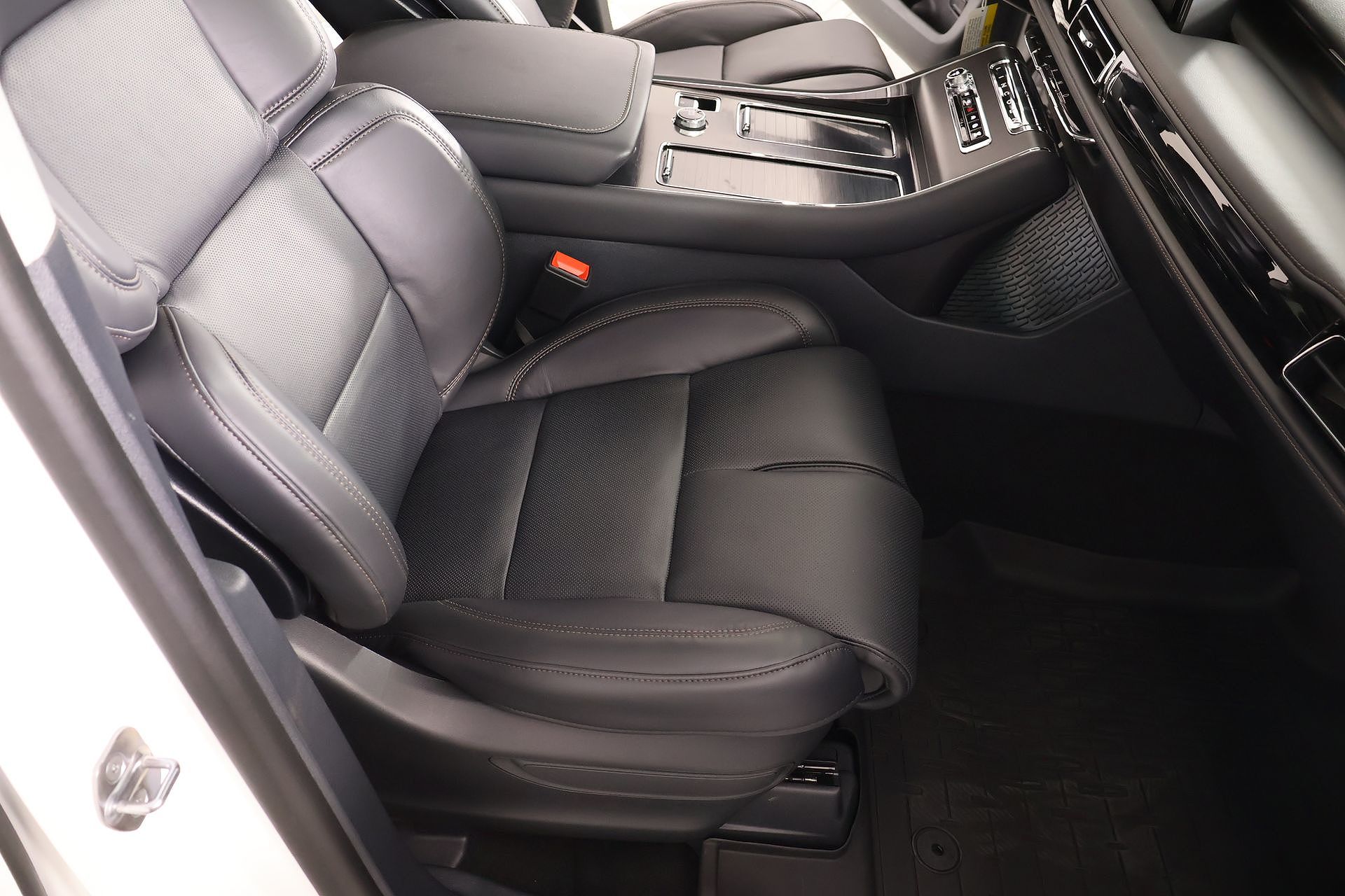 2026 Lincoln Aviator