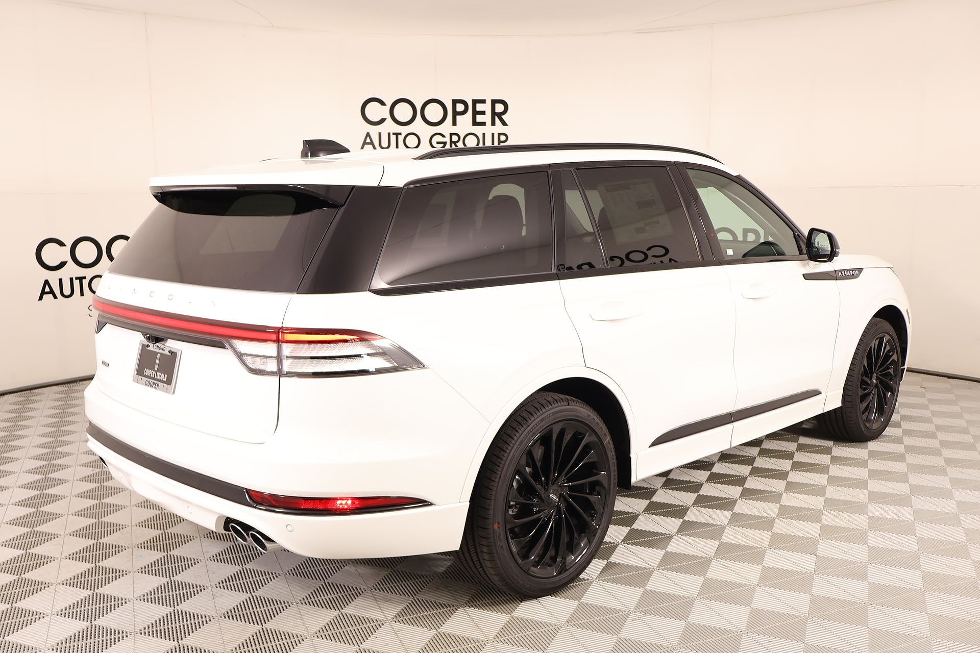 2026 Lincoln Aviator