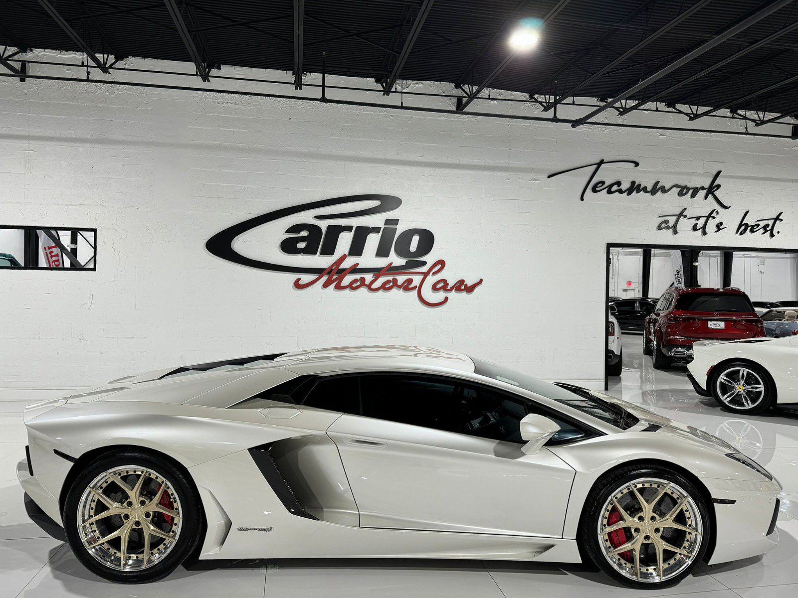 2013 Lamborghini Aventador LP700 image 6