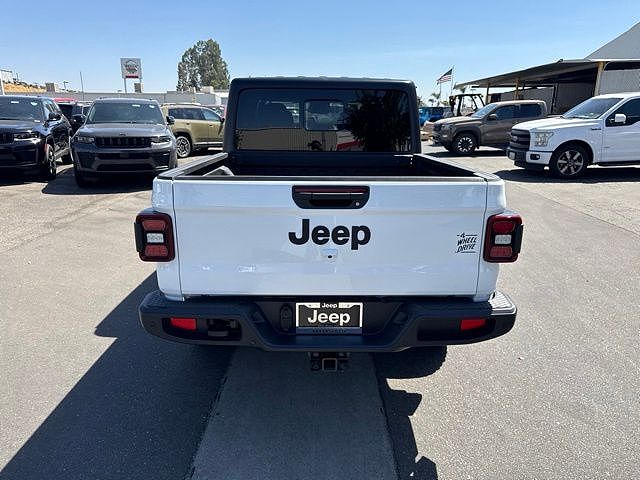 2026 Jeep Gladiator