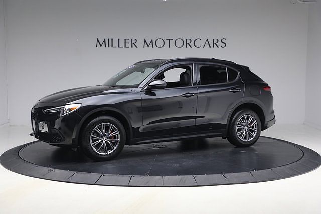 2022 Alfa Romeo Stelvio