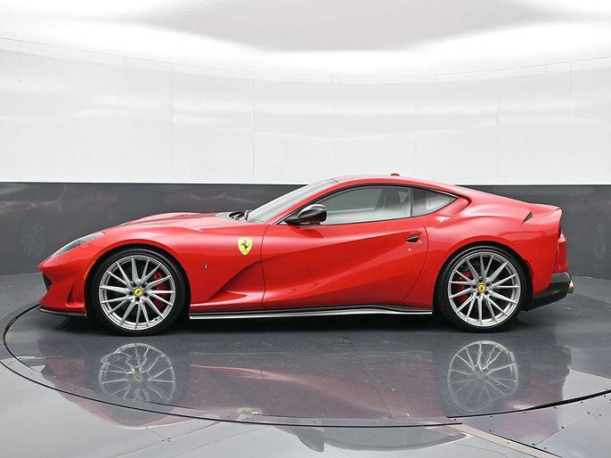 2019 Ferrari 812 Superfast
