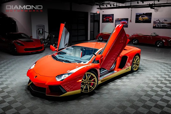 2017 Lamborghini Aventador