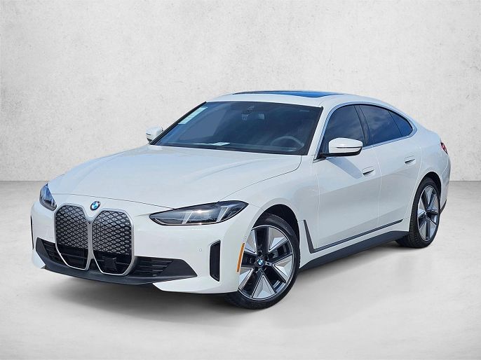 2026 BMW i4
