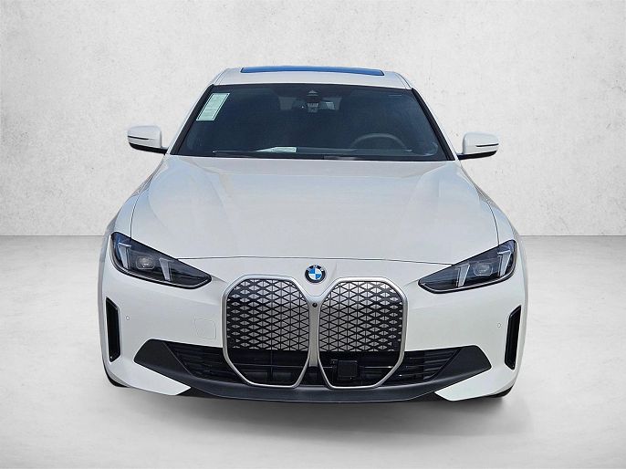 2026 BMW i4
