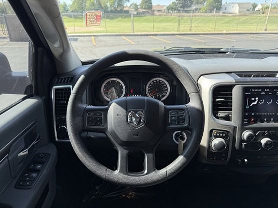 2020 Ram 1500 Classic SLT photo 11