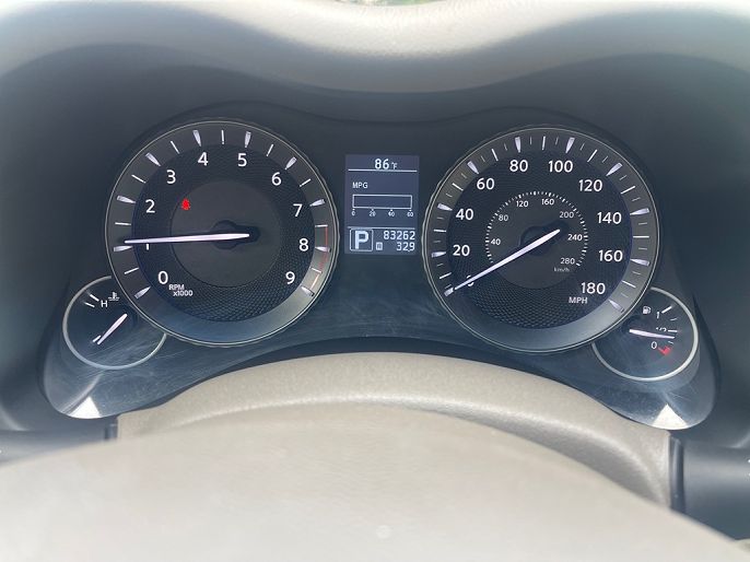 2013 Infiniti M37