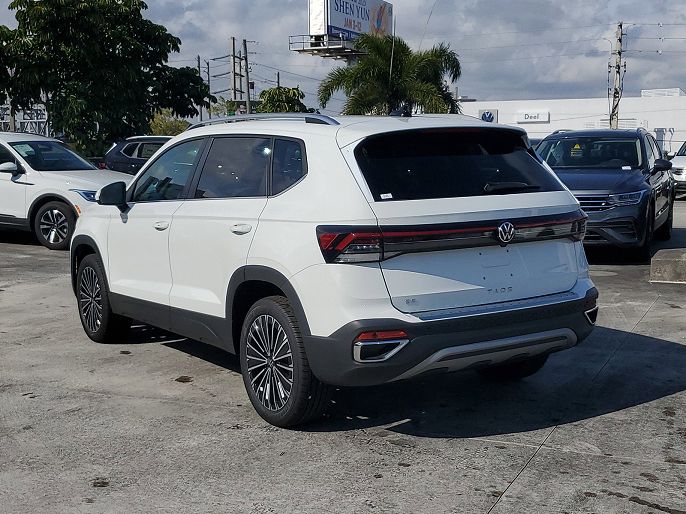2025 Volkswagen Taos
