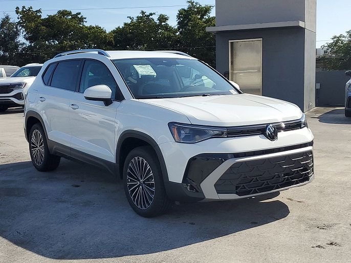 2025 Volkswagen Taos
