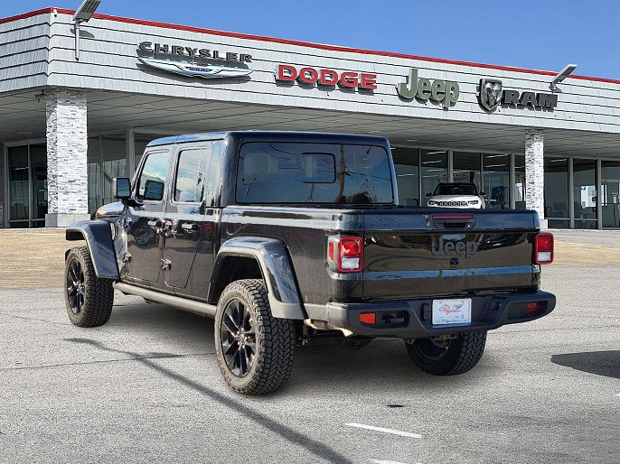 2025 Jeep Gladiator