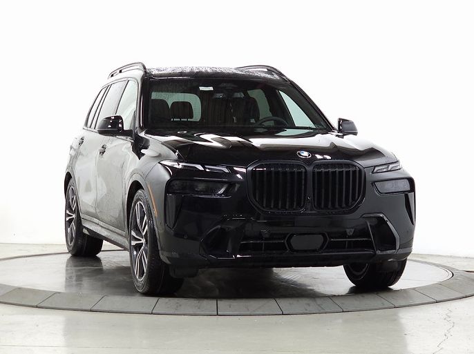 2025 BMW X7