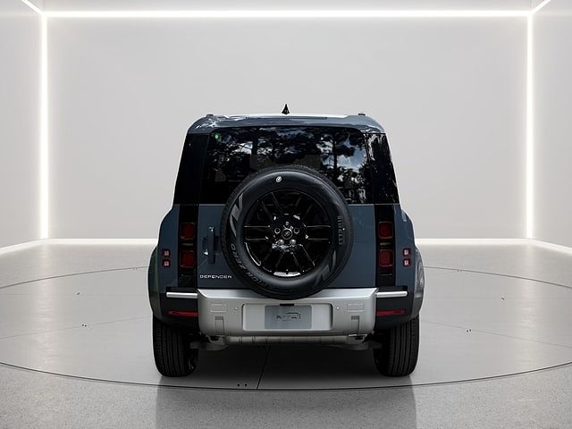 2025 Land Rover Defender