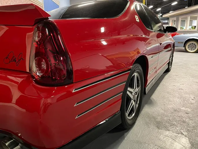 2004 Chevrolet Monte Carlo
