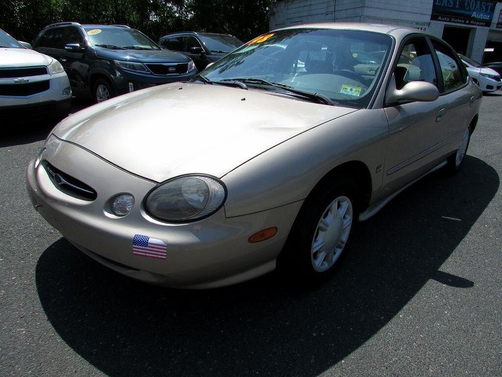1998 Ford Taurus LX image 2
