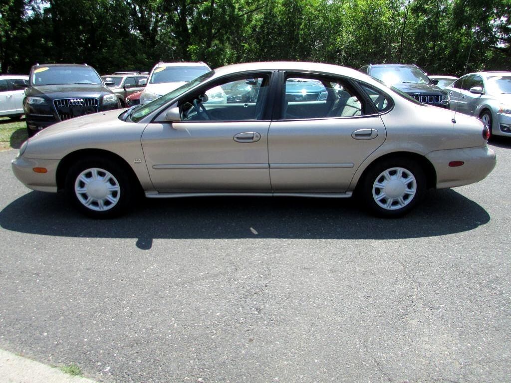 1998 Ford Taurus LX image 3