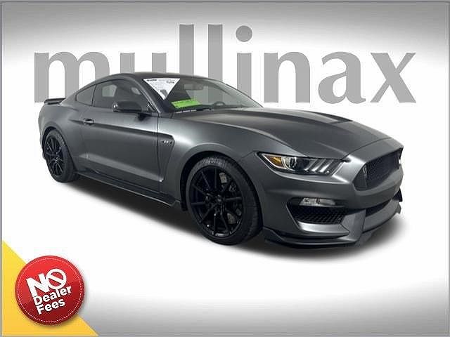 2017 Ford Mustang Shelby GT350 image 0