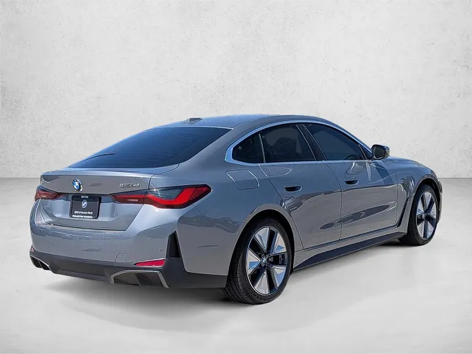 2026 BMW i4