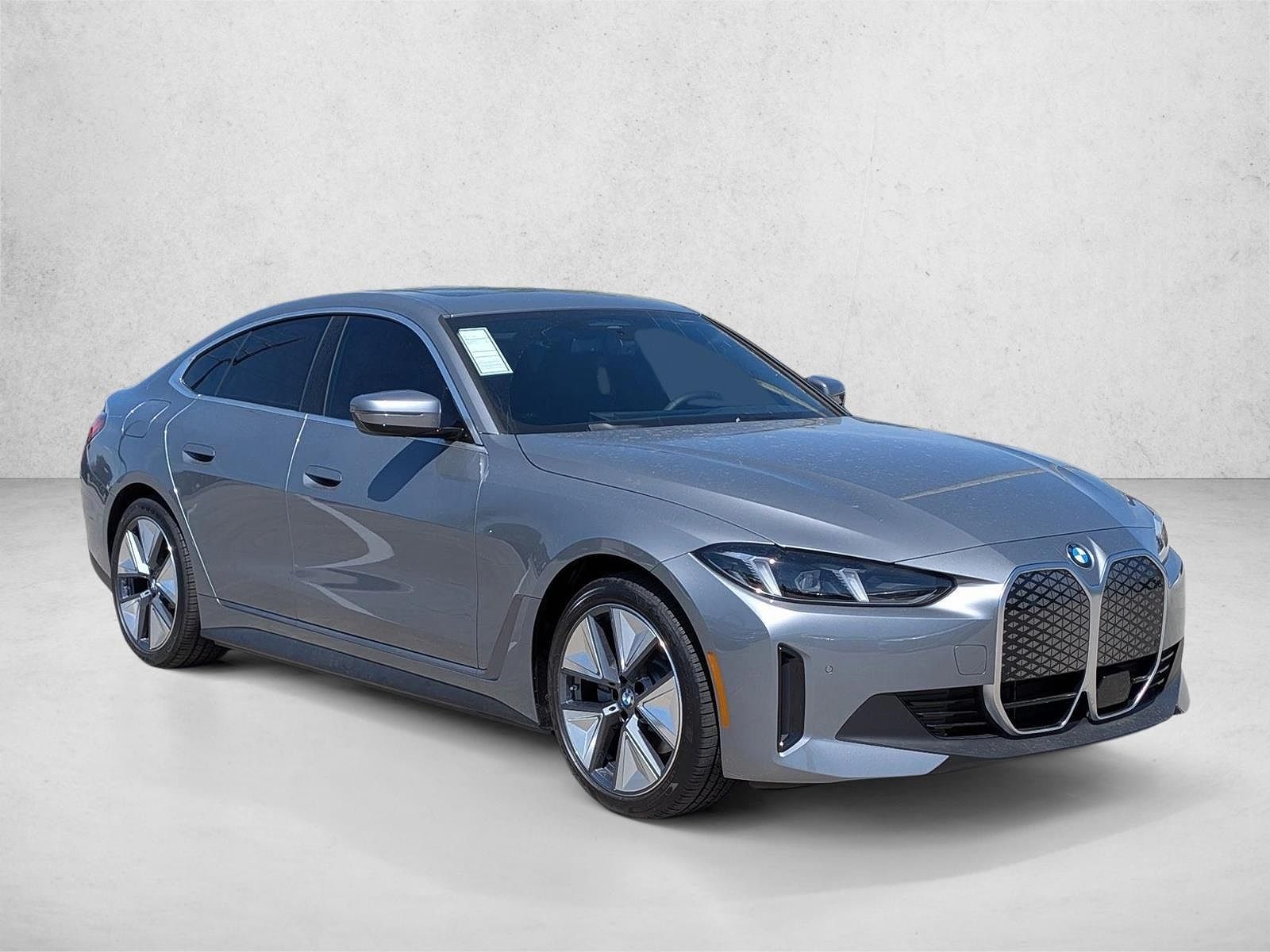 2026 BMW i4