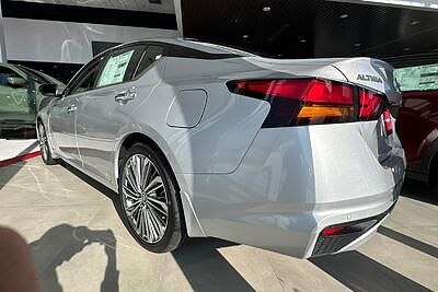 2025 Nissan Altima