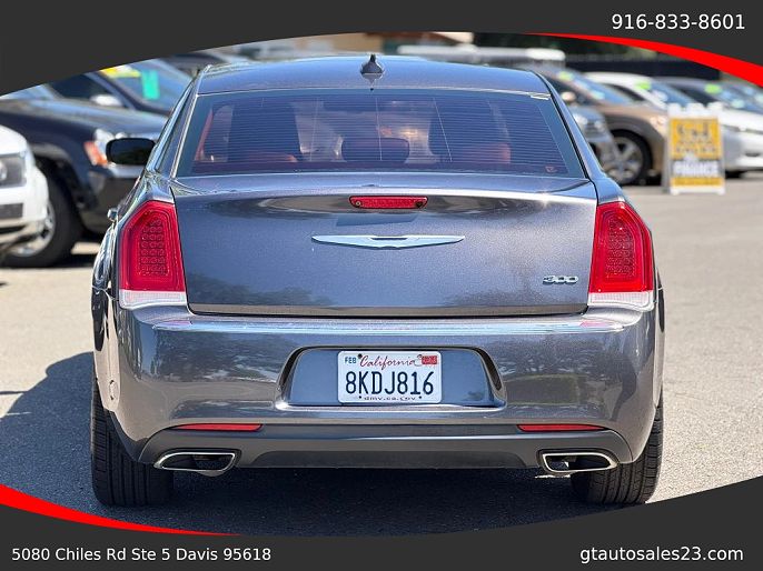 2017 Chrysler 300