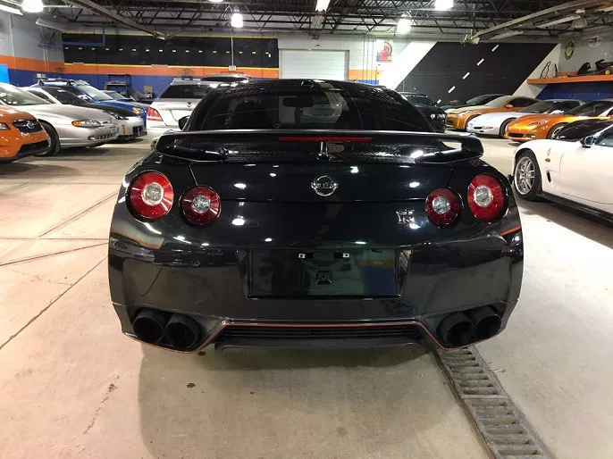 2014 Nissan GT-R
