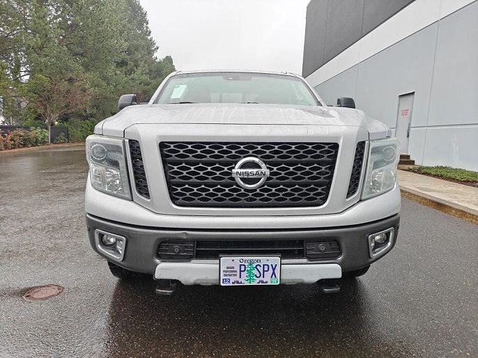 2016 Nissan Titan XD