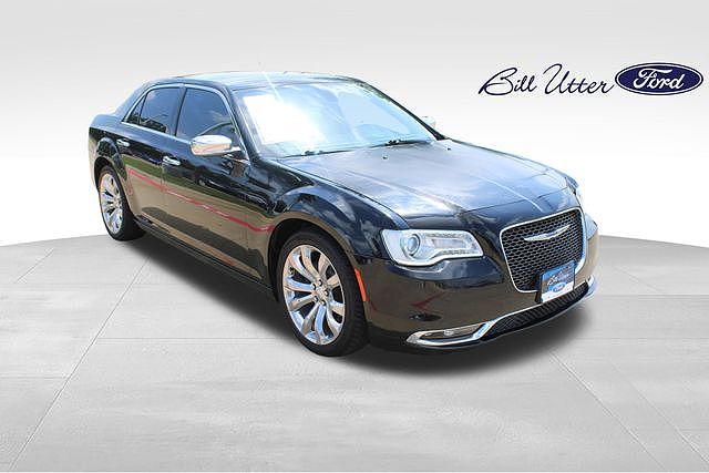 2019 Chrysler 300