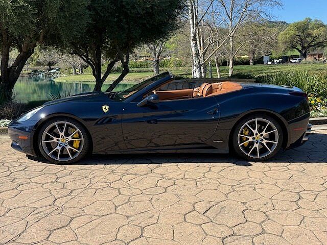 2010 Ferrari California