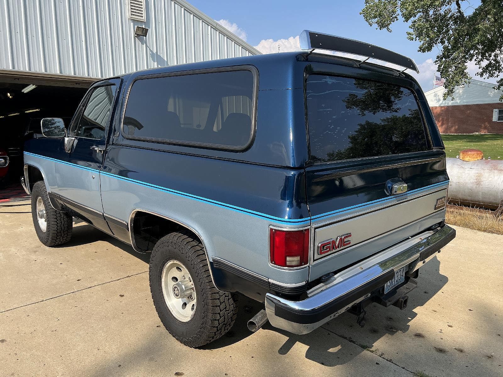 1989 GMC Jimmy null image 7