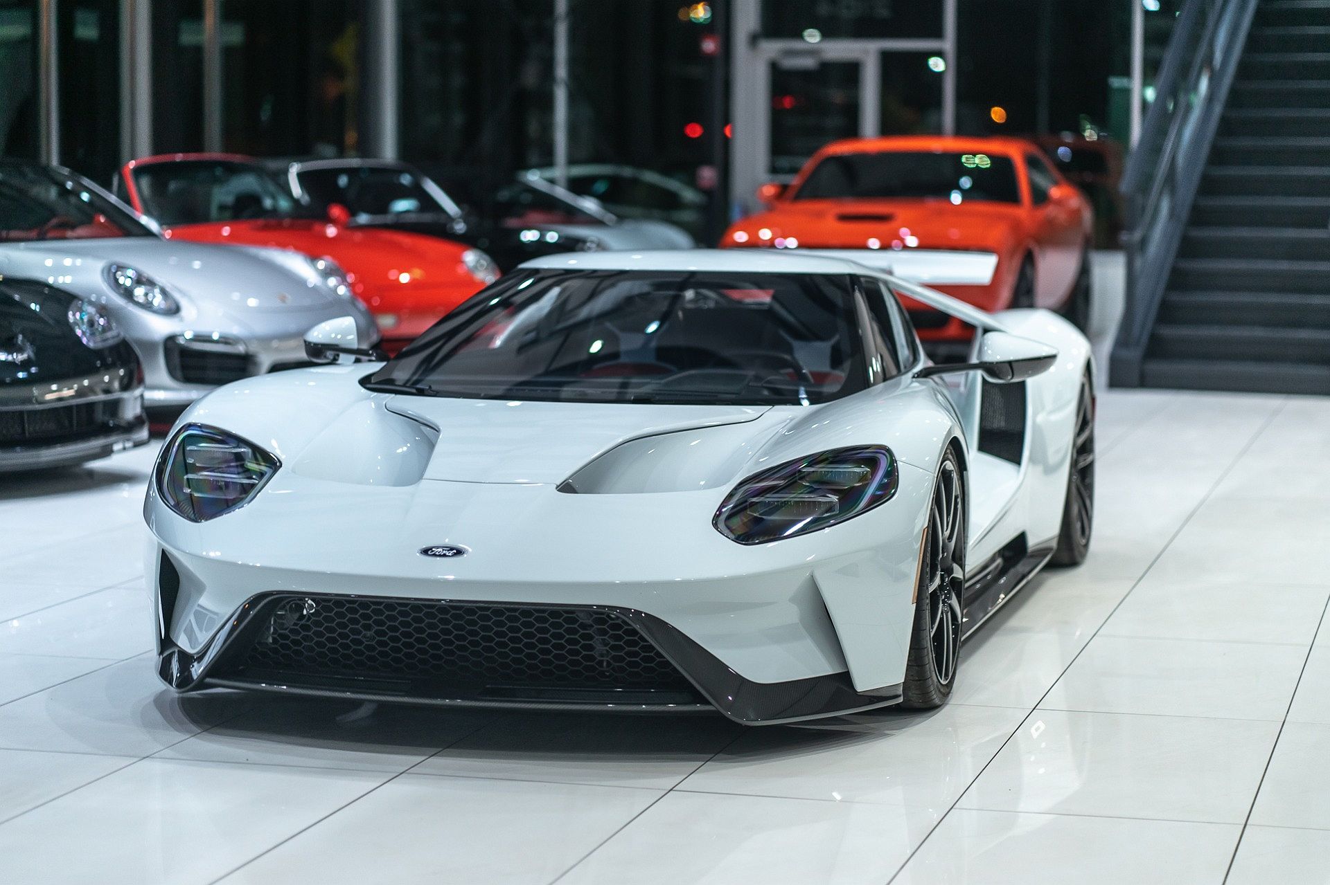 2017 Ford GT null image 13