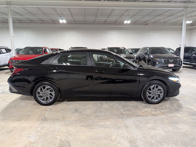 2024 Hyundai Elantra