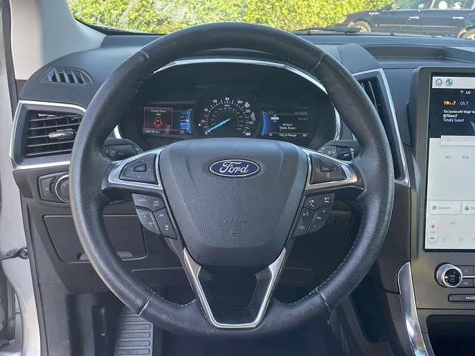 2021 Ford Edge