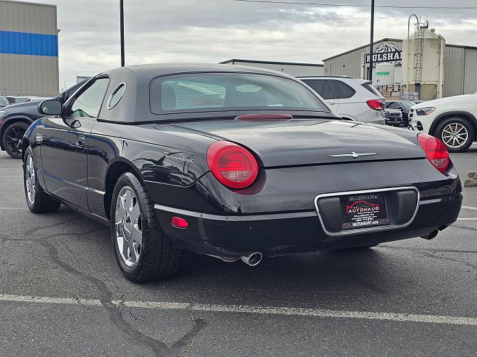 2002 Ford Thunderbird