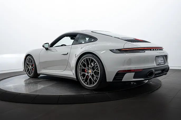 2024 Porsche 911