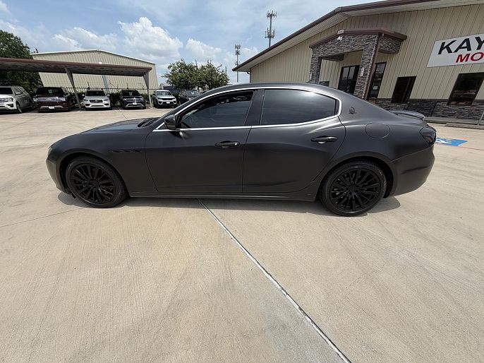 2017 Maserati Ghibli