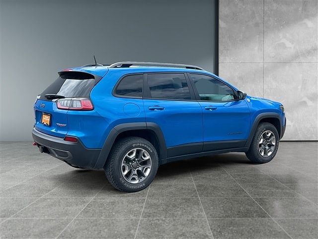 2020 Jeep Cherokee Trailhawk image 4