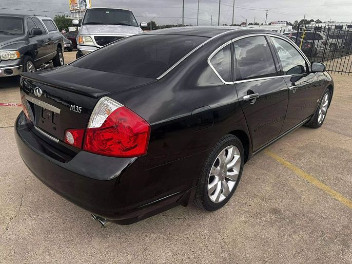 2006 Infiniti M35