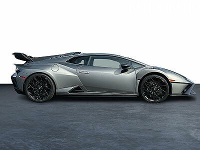 2021 Lamborghini Huracan STO image 1