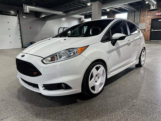 2015 Ford Fiesta ST image 0