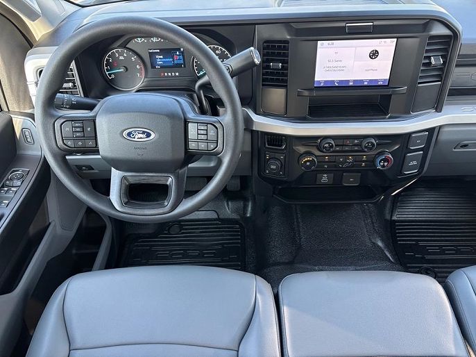 2025 Ford F-250
