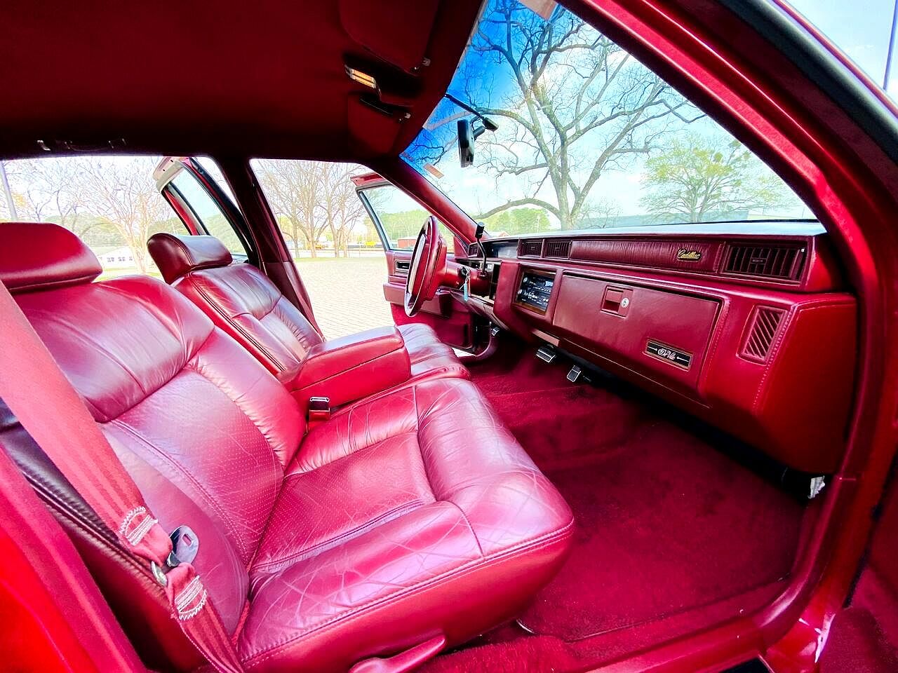 1993 Cadillac DeVille null image 28