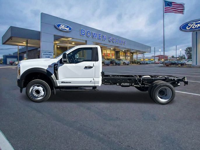 2025 Ford F-550